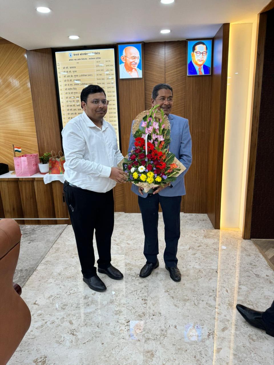 SMIPL leadership with CMD of Western Coalfields Limited (Coal India)